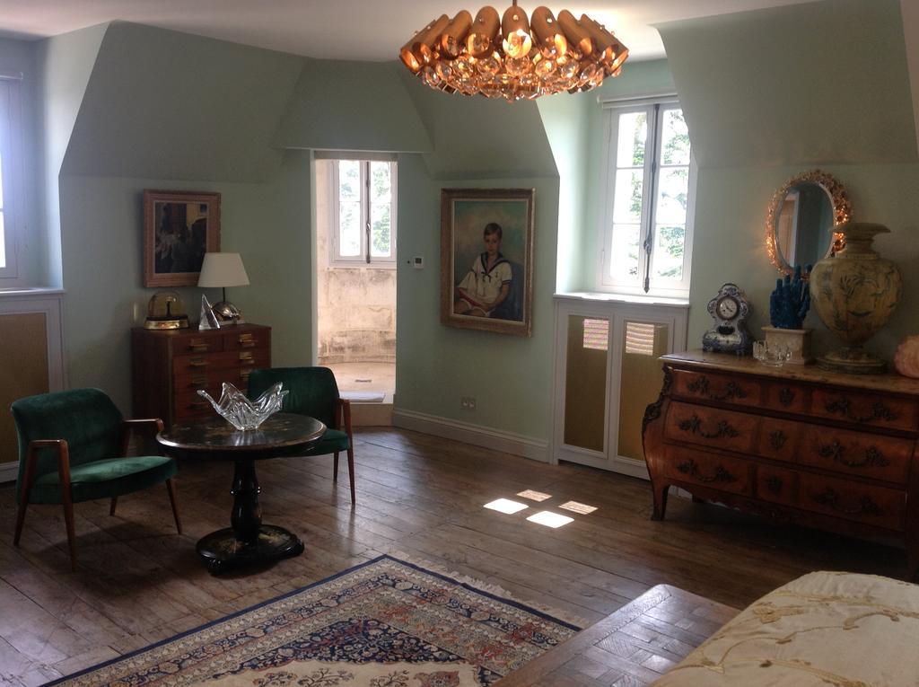 Chateau De La Goujonnerie Loge-Fougereuse Rum bild